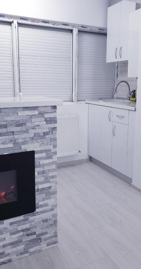 White Apartament, Braila Exterior photo
